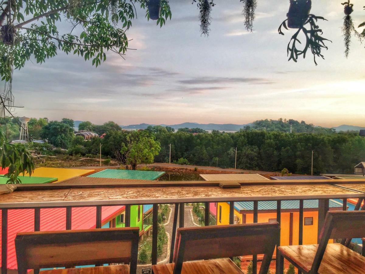 T-House@Siray Hotel Phuket Kültér fotó