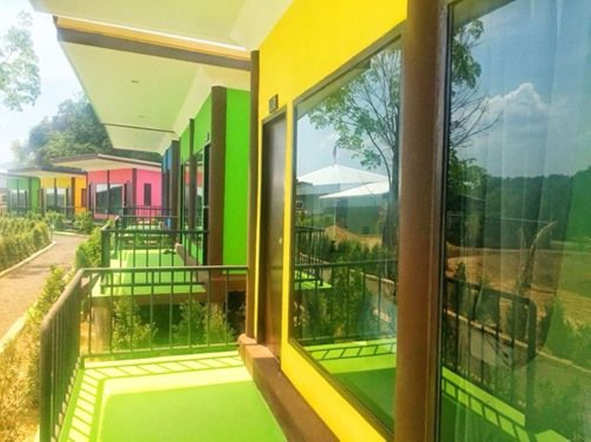 T-House@Siray Hotel Phuket Kültér fotó